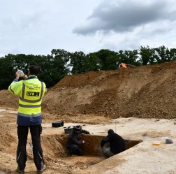 Grabungsalltag in Tönisvorst (Foto: Julia Rücker, LVR-Amt für Bodendenkmalpflege im Rheinland).