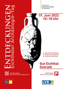 Plakat für den Einthaler-Archäologietag am 19.06.2022 in Overath, die linke Hälfte des Plakats ist rot, die rechte Hälfte ist weiß, in der Mitte ist die stilisierte Silhouette einer Amphore in Schwarz